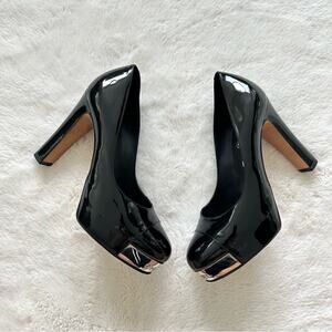 CHANEL women patent leather high heel shoes size 36 EU Authentic